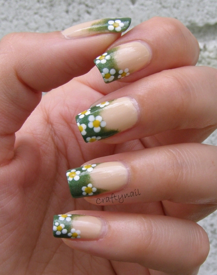 floral_french_manicure